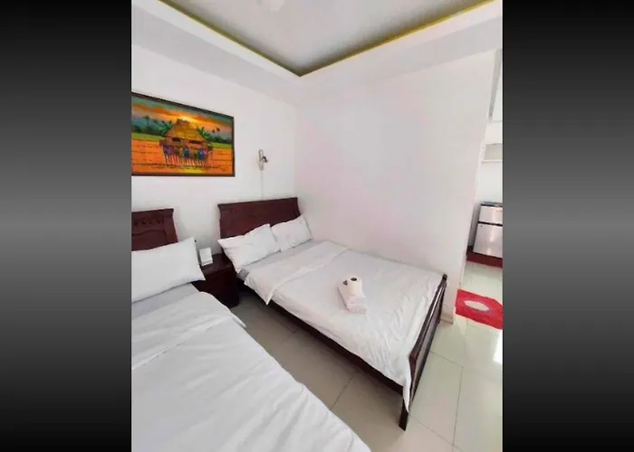 Hotel Bay Balcony Haven: Affordable Staycation With Pool & Sauna